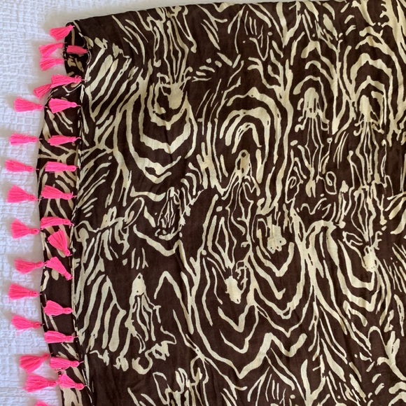 Lilly Pulitzer Zebra Infinity Scarf - Picture 3 of 3
